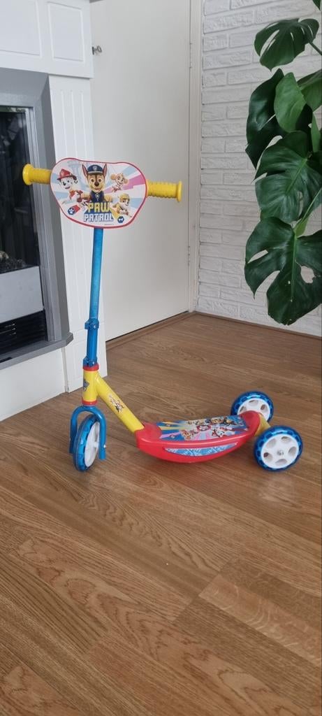 Smoby Paw Patrol step met accessoires, Fietsen en Brommers, Ophalen, Zo goed als nieuw, Gewone step, Smoby