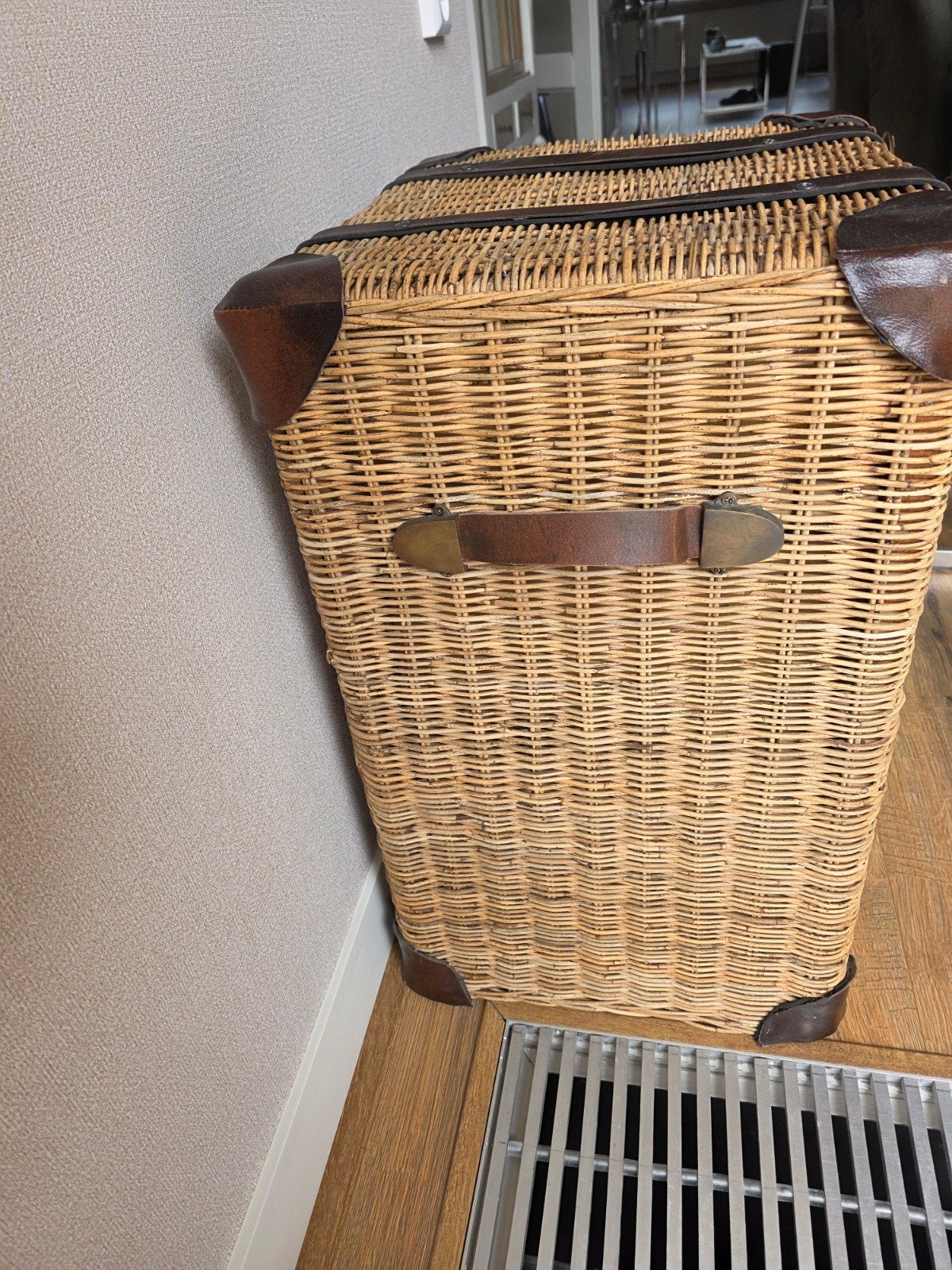 Riviera maison rattan wijnrek/kist, Ophalen, Minder dan 50 cm, 50 tot 100 cm, Zo goed als nieuw