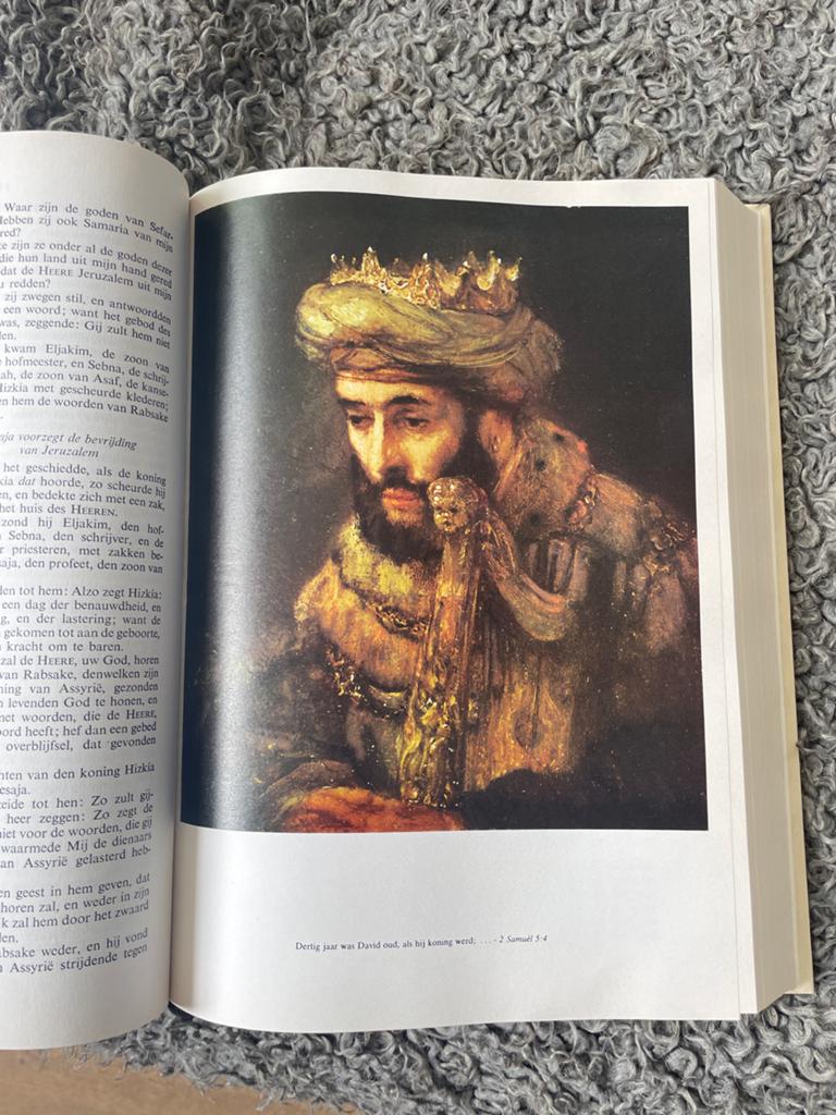 Rembrandt Bijbel, Ophalen of Verzenden, Zo goed als nieuw