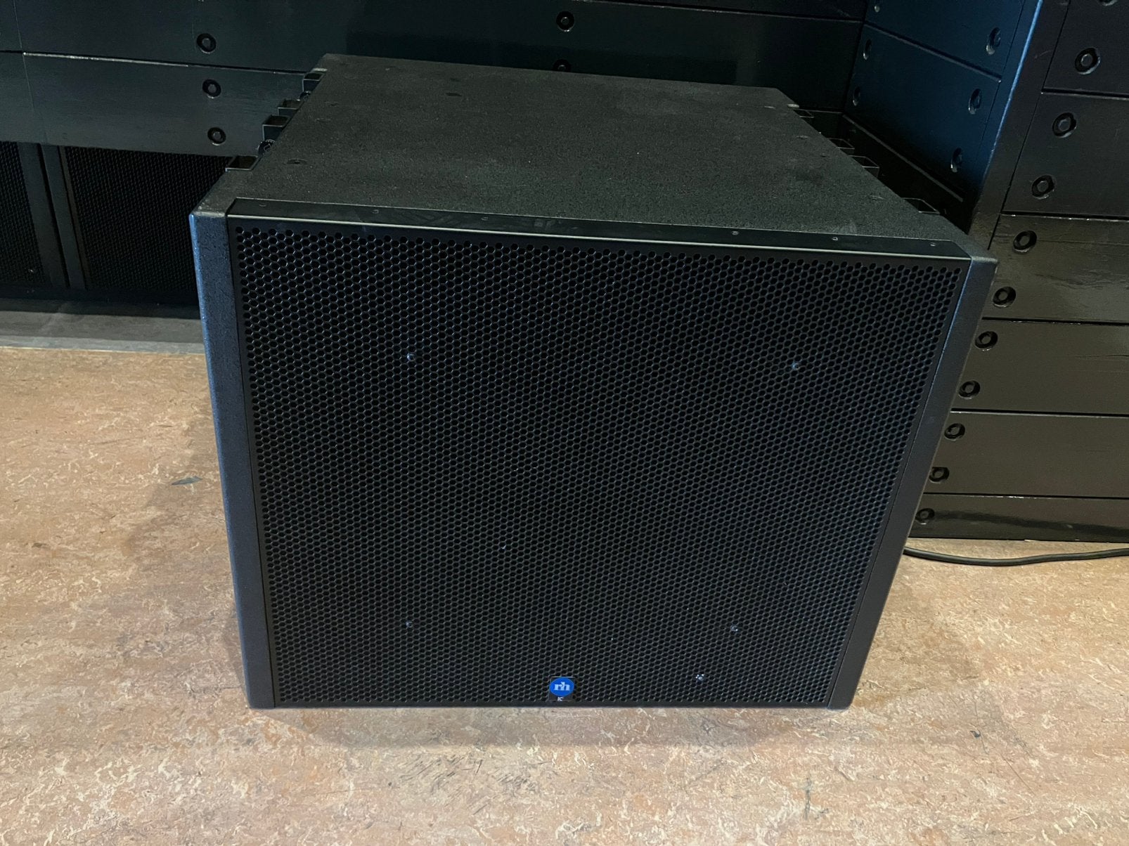 Renkus Heinz ICL2 118 Sub., Ophalen, Zo goed als nieuw, Subwoofer, Overige merken