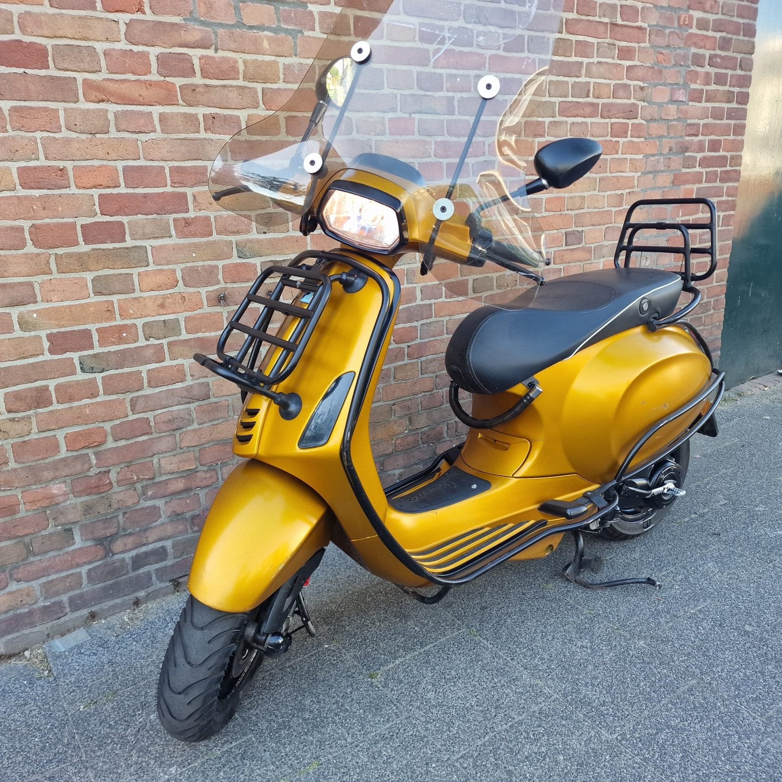 Vespa sprint snor 2015 Full optie’s, Ophalen of Verzenden, Zo goed als nieuw