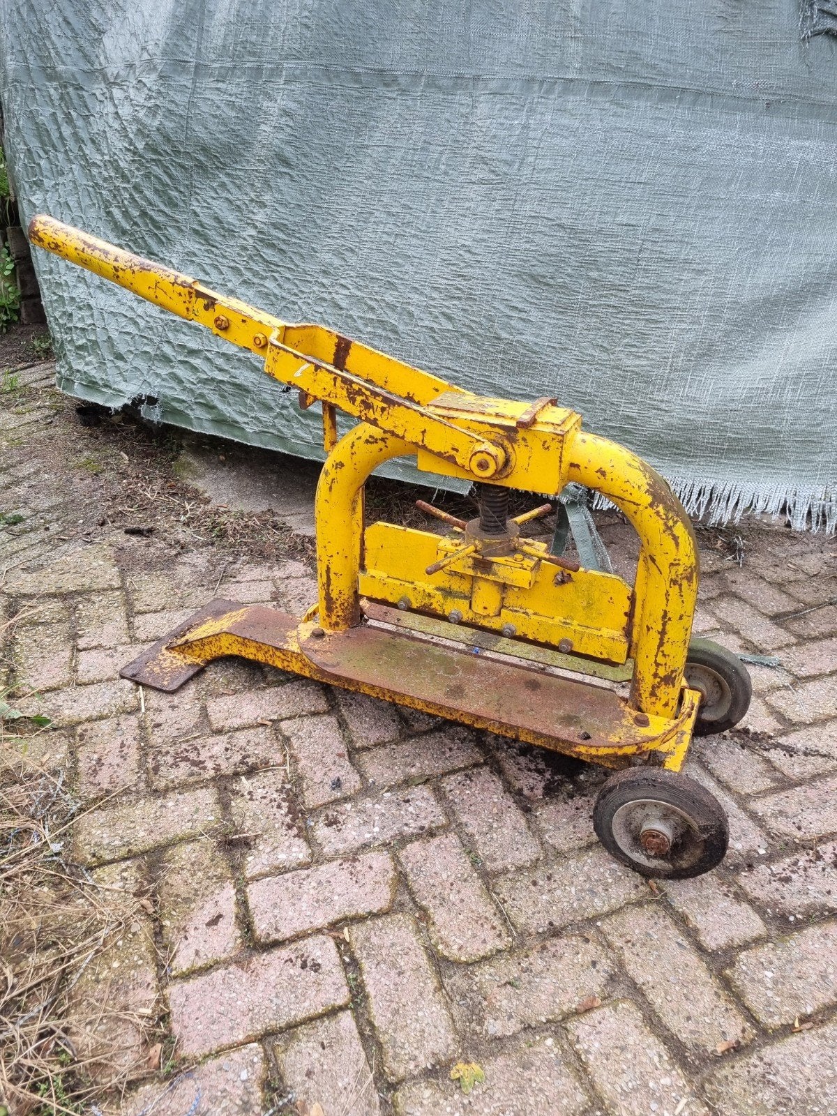 Steenknipper - Gebruikt maar functioneel, Ophalen, Gebruikt, Overige typen