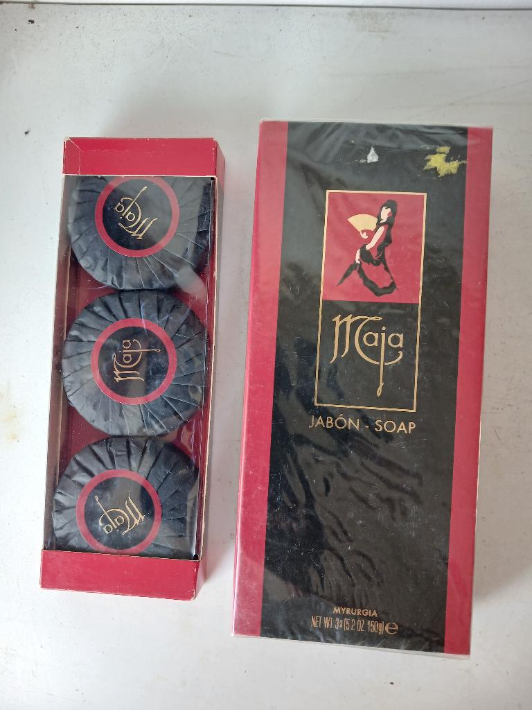 2 VINTAGE verpakkingen Myrurgia Maja zeep met elk 3 stuks, Verzenden, Nieuw, Overige typen, Gevuld