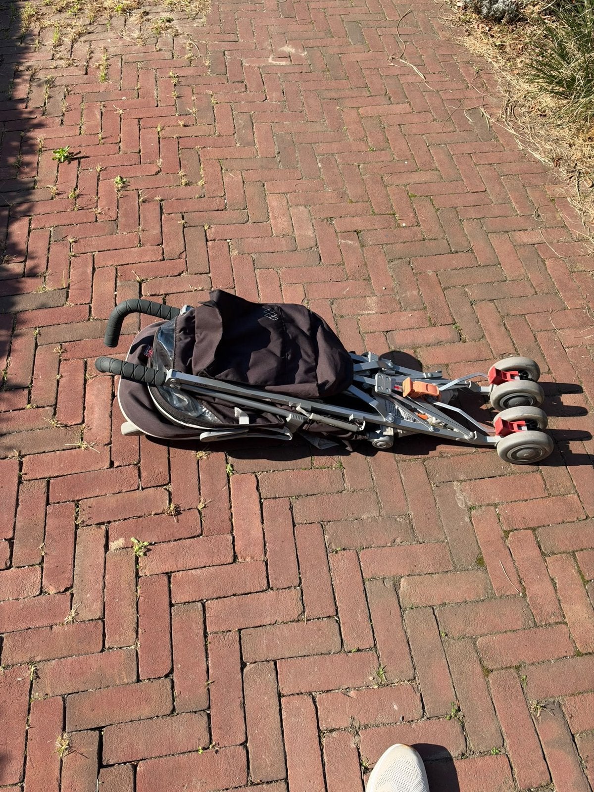 Maclaren Quest buggy - Compact en compleet, Kinderen en Baby's, Ophalen of Verzenden, Zo goed als nieuw, Maclaren, Verstelbare rugleuning