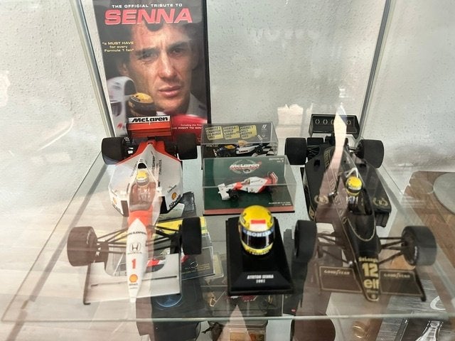 MINICHAMPS SENNA 2X, Ophalen, Zo goed als nieuw, MiniChamps