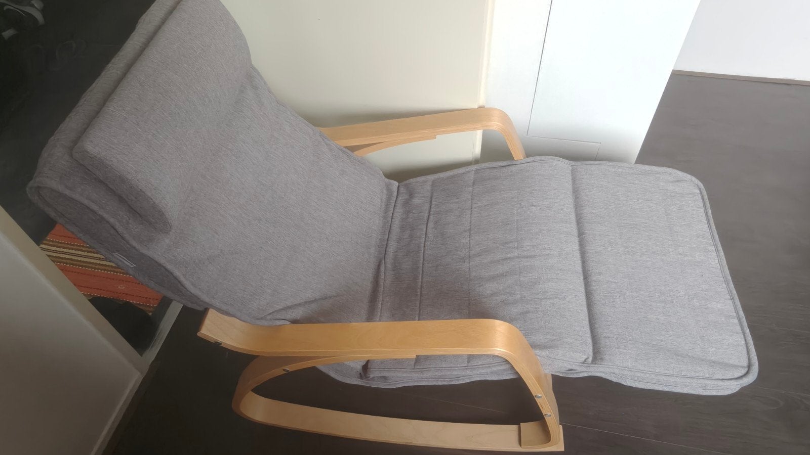 Songmics Schommelstoel - Comfortabele Relaxfauteuil, Ophalen, Modern, Scandinavisch, 100 tot 125 cm, Zo goed als nieuw