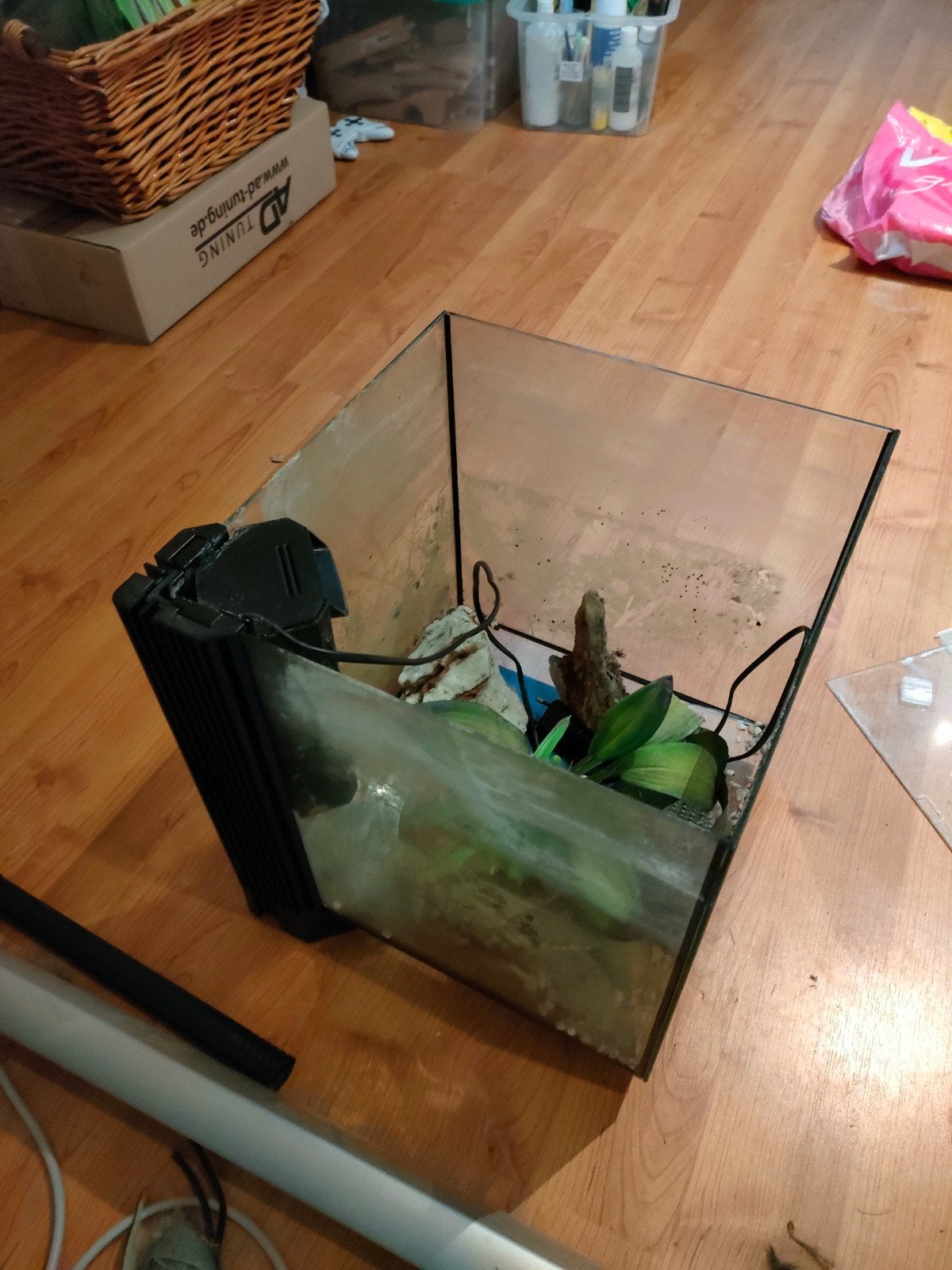 Aquarium met pomp **GRATIS**, Dieren en Toebehoren, Ophalen, Gebruikt, Leeg aquarium