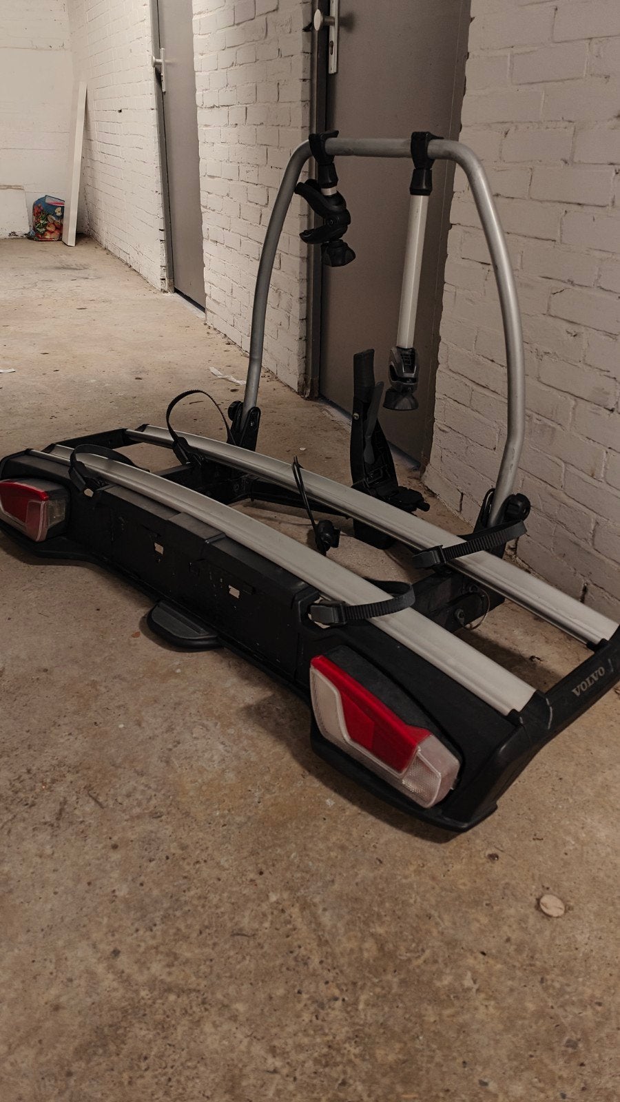 Volvo Thule fietsendrager Velospace XT 938 Master 2701, Ophalen, Gebruikt, Elektrische fiets, 2 fietsen