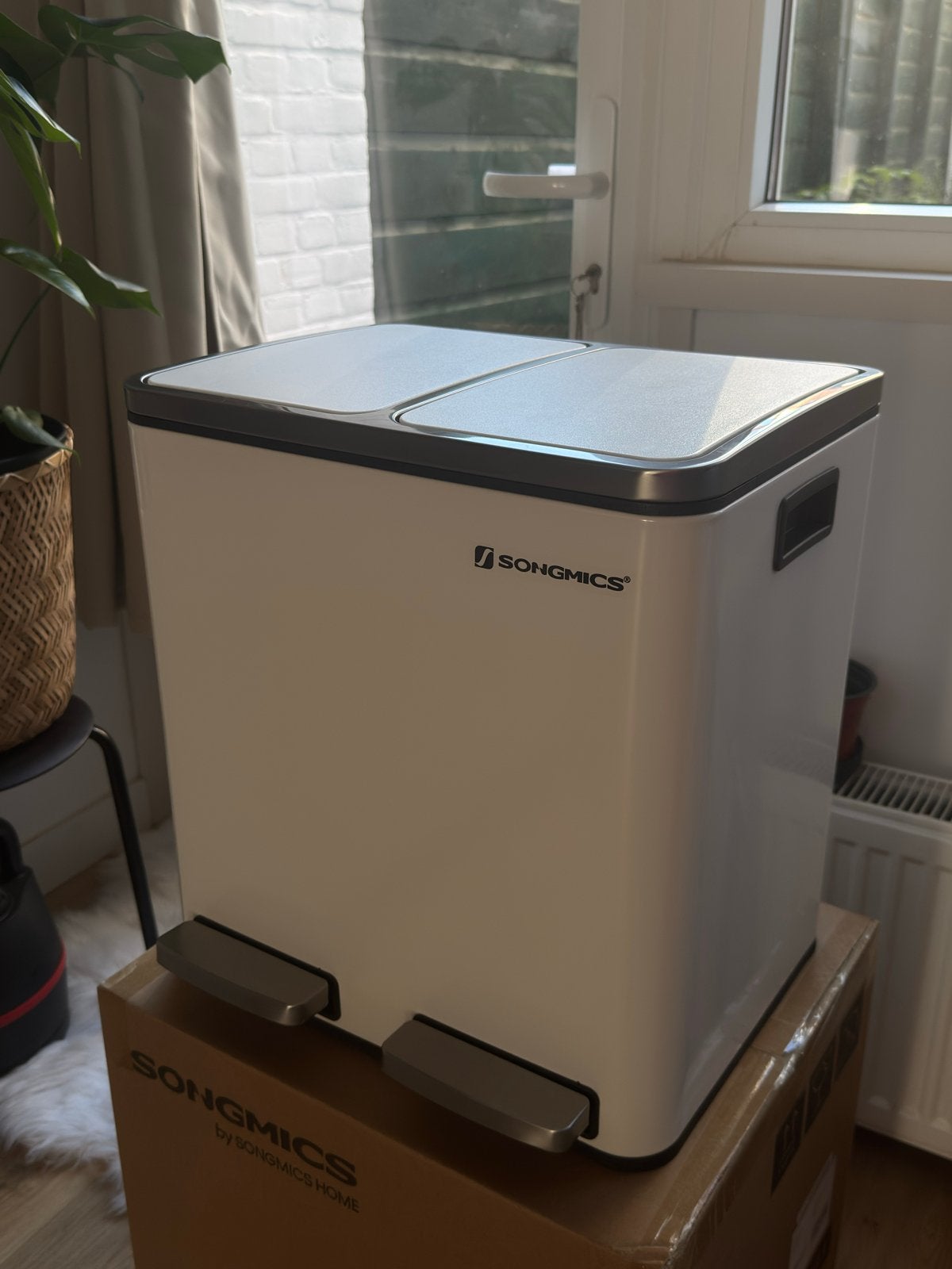 Nieuwe witte prullenbak met 2 vakken, 2x15L, Ophalen, Met pedaal, Nieuw, 20 tot 30 liter