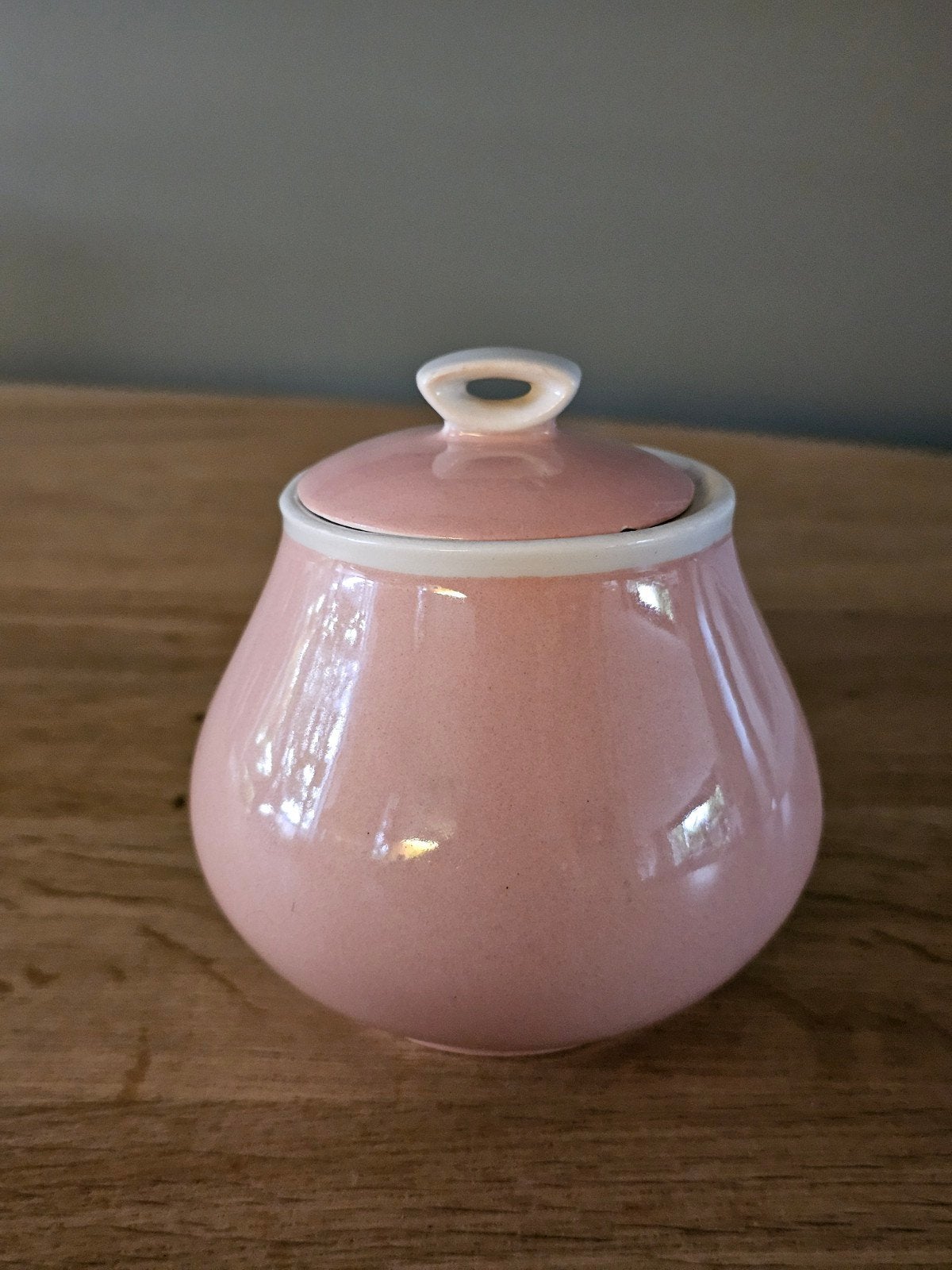 Vintage Boch Frères Keralux suikerpot–Pastelroze–Jaren 50/60, Antiek en Kunst, Ophalen of Verzenden