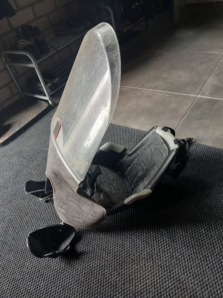 Fiets stoeltje, Ophalen, Gebruikt, Voorzitje, Voetsteuntjes