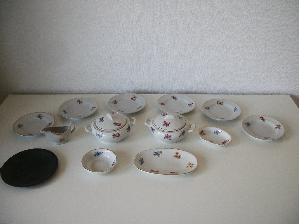 Kinderservies 6 borden 5 Schalen Sauskom - Bloemen - zgan, Ophalen of Verzenden