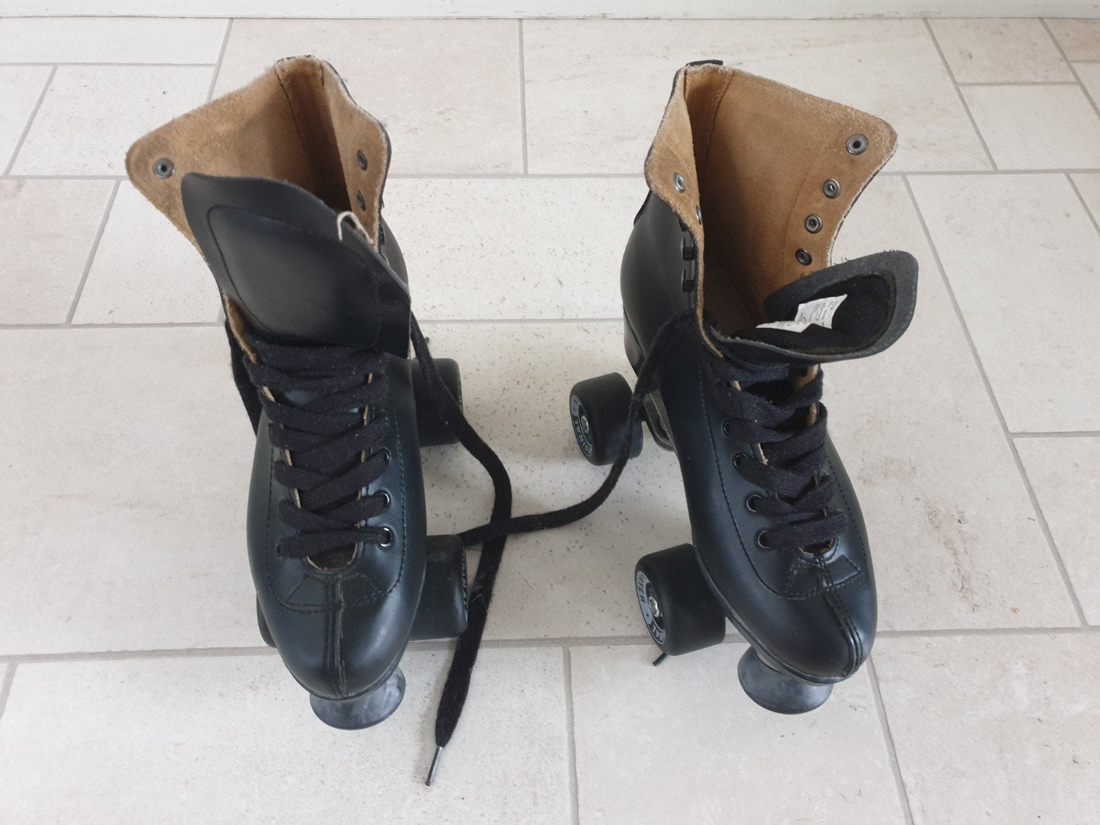RSI - starter rolschaatsen (maat 37), Sport en Fitness, Ophalen of Verzenden