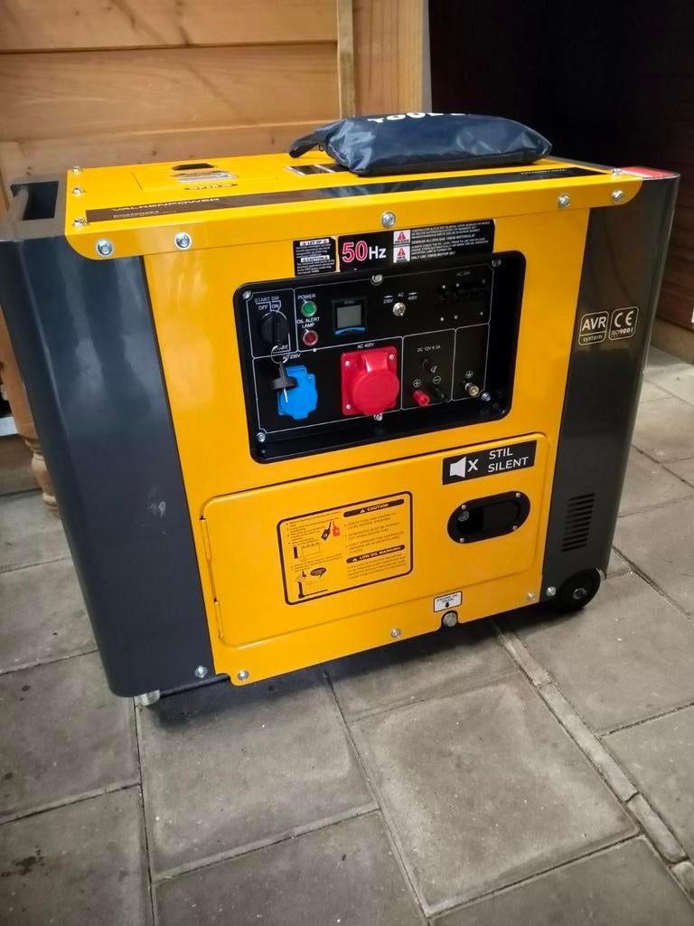 Valkenpower Geluiddempend Aggregaat 5 kW - Z.G.A.N., Ophalen, Zo goed als nieuw, Minder dan 5 kVA, Dieselolie