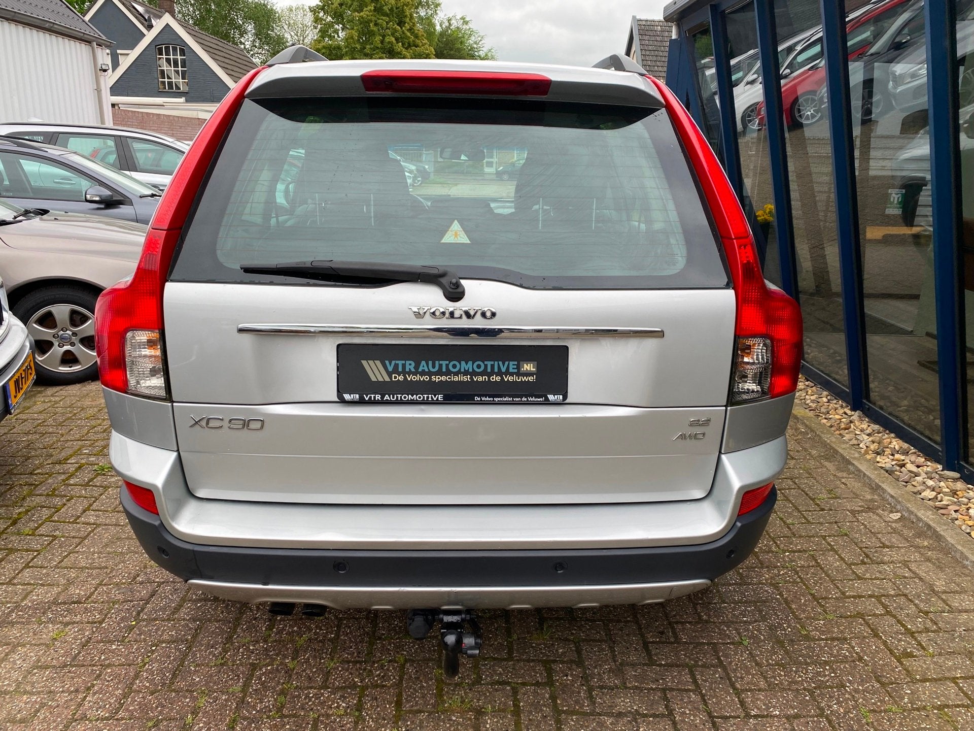 Volvo XC90 3.2 Momentum Automaat 7 Persoons / NL Auto, Auto's, 238 pk, Gebruikt, 7 stoelen, Bedrijf