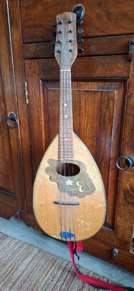 Mandoline, opknapper oud exemplaar. Bouwer niet bekend., Muziek en Instrumenten, Snaarinstrumenten | Mandolines, Ophalen, Gebruikt