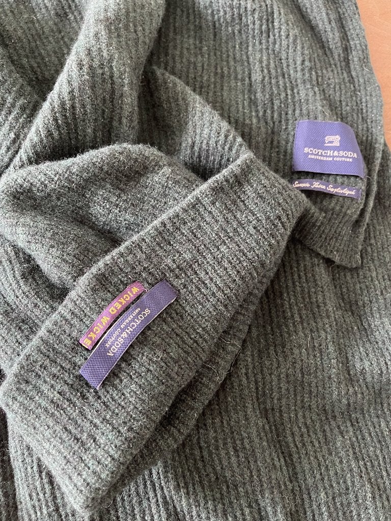 Scotch and Soda sjaal & muts, Scotch & Soda, Sjaal, Gedragen, Ophalen