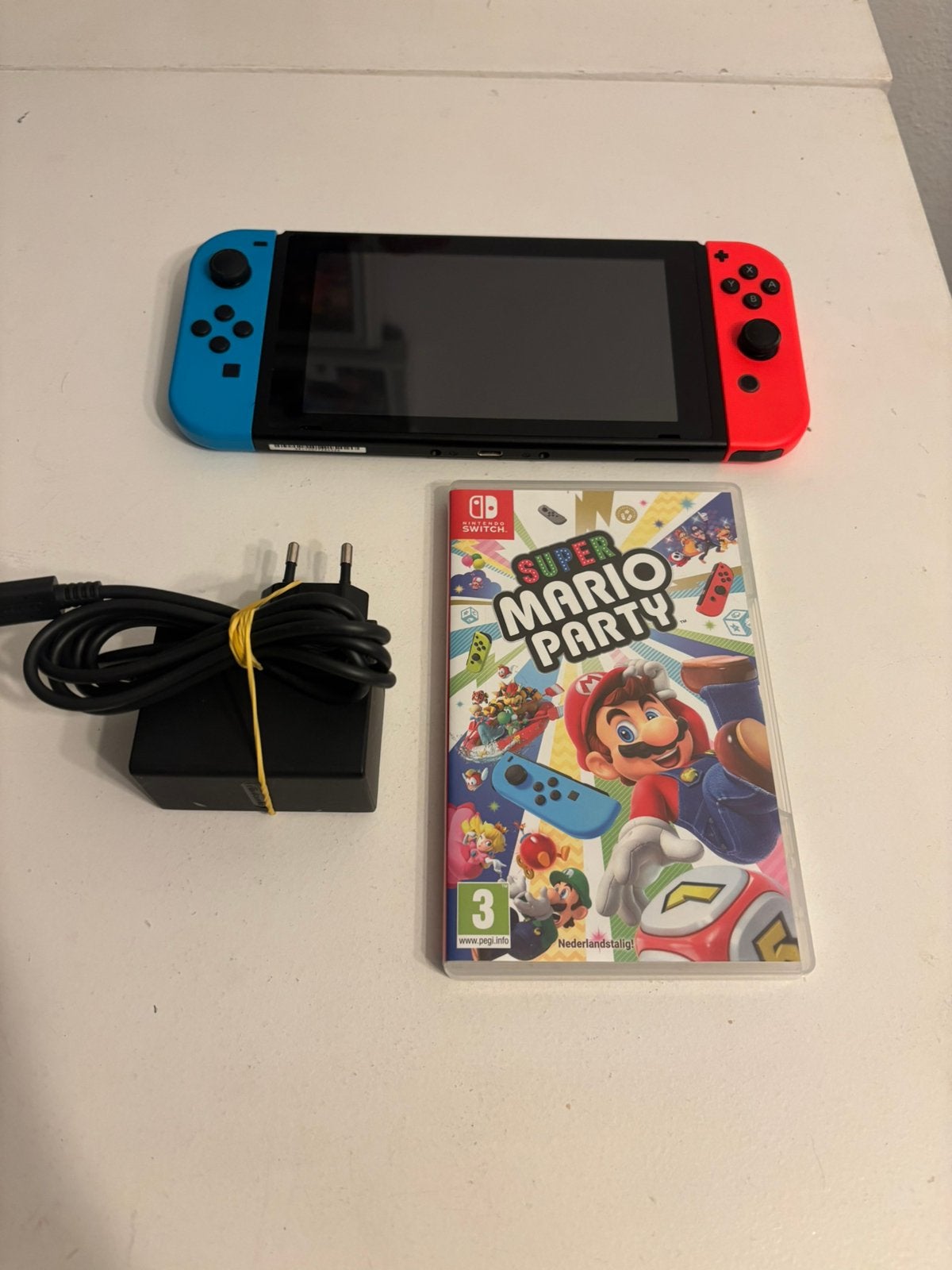 Nintendo switch, Spelcomputers en Games, Met 2 controllers, Ophalen of Verzenden, Switch Original, Gebruikt