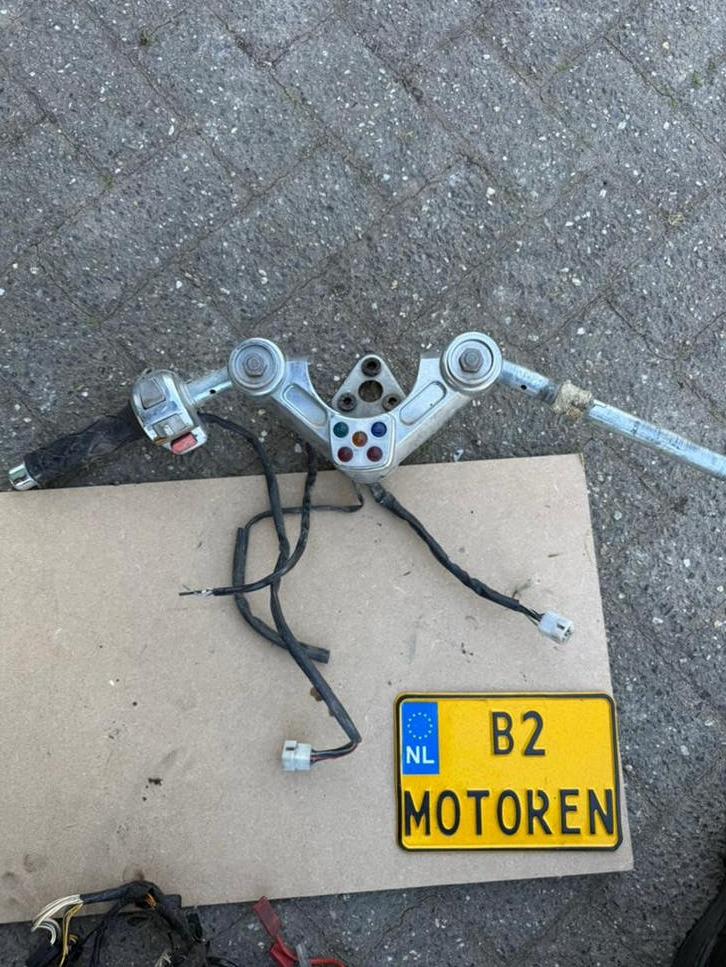 Piaggio italjet 125/180 stuur met stuurknop en stekkers, Ophalen of Verzenden