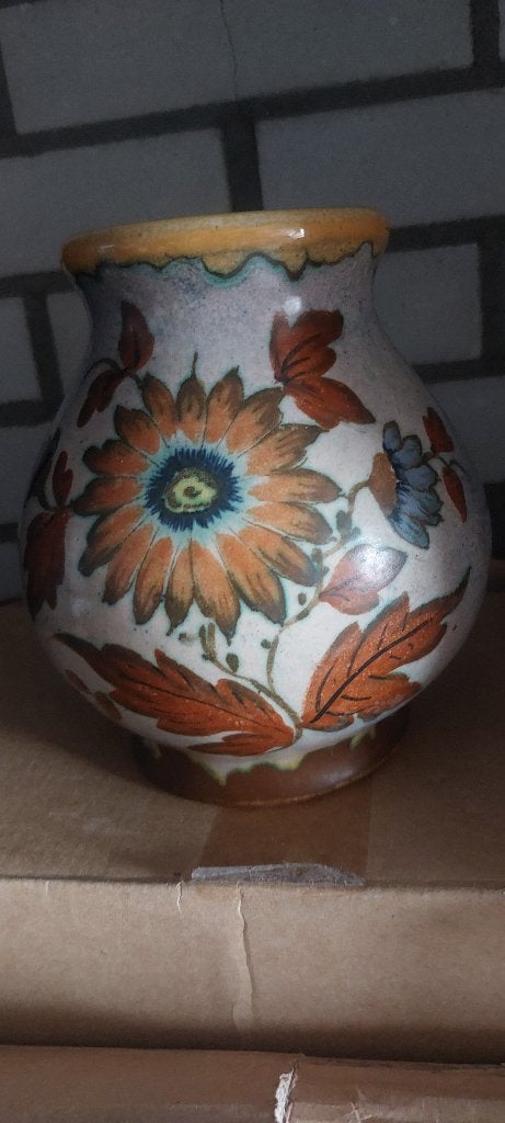 Antieke plateel vaas Unique Gouda Koninklijke 16 cm, Verzenden, Overige kleuren