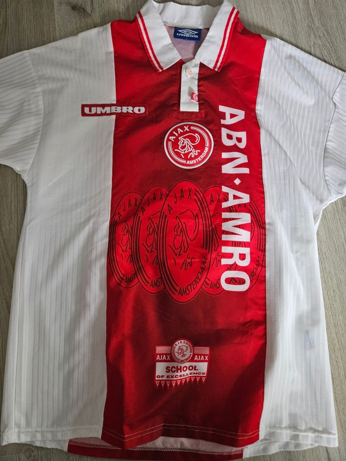 Ajax Umbro Thuisshirt 1997/1998 Maat L - Vintage Voetbalshir, Sport en Fitness, Verzenden, Zo goed als nieuw, Shirt