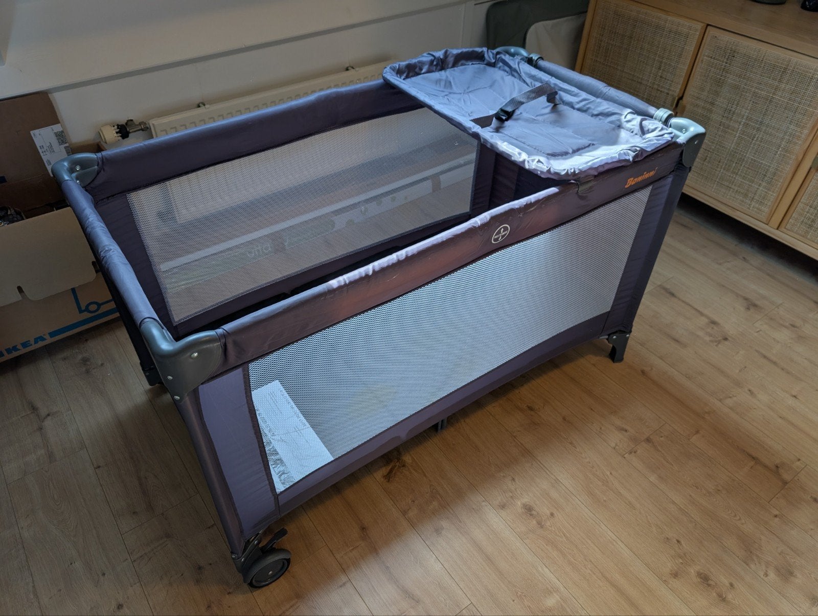 Baninni campingbedje matras, bodemverhoger, verschoonmatje, Ophalen, Zo goed als nieuw, Reisbedje