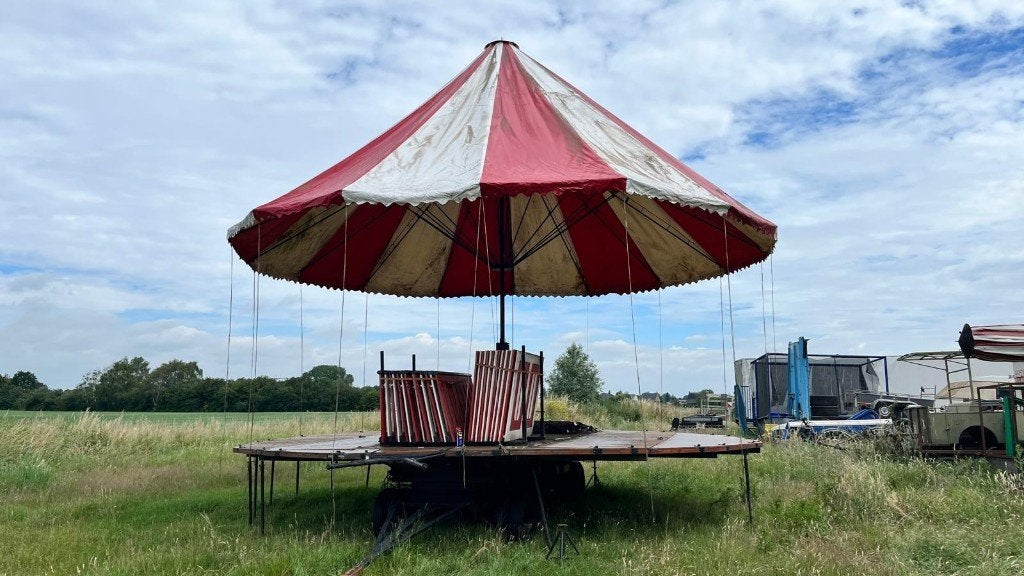 Opvouwbare kiosk op chassis 6,5 meter antiek, podium, Ophalen, Gebruikt, Overige
