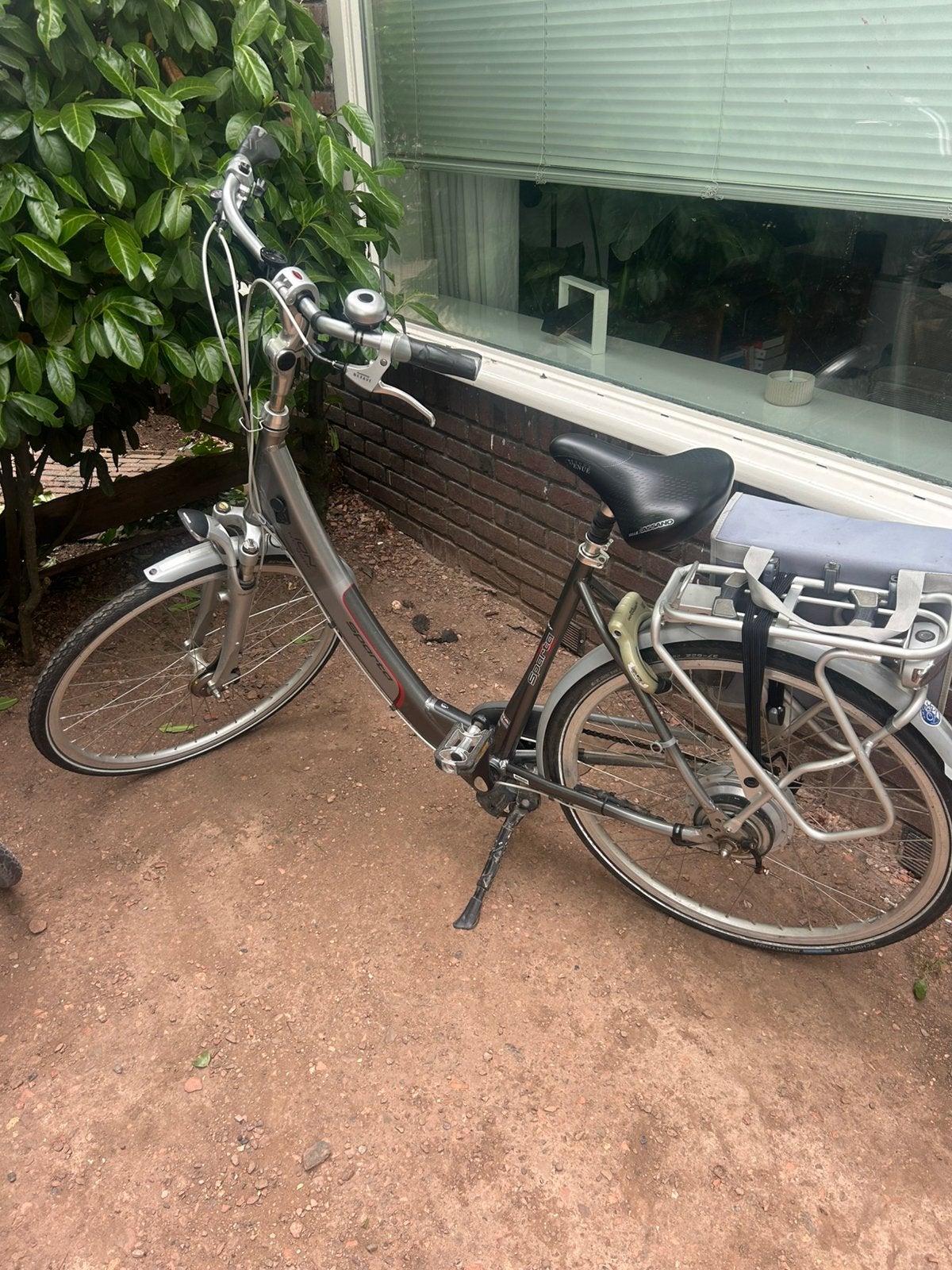 Sparta Ion accu moet vervangen worden, Ophalen, Minder dan 30 km per accu, Sparta, Gebruikt
