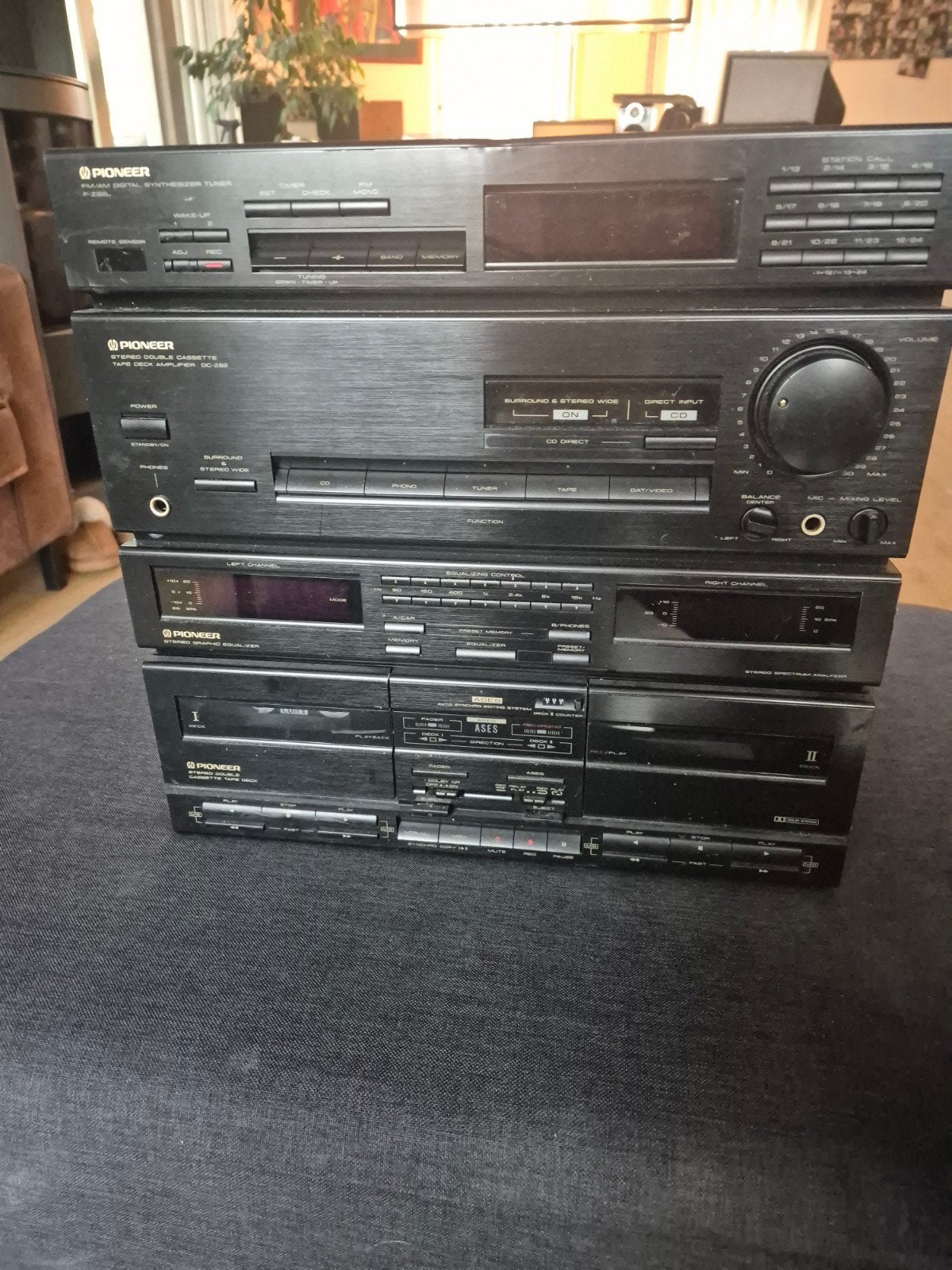 Pioneer DC-Z82 stereo-installatie met F-Z92L tuner, Ophalen of Verzenden, Pioneer