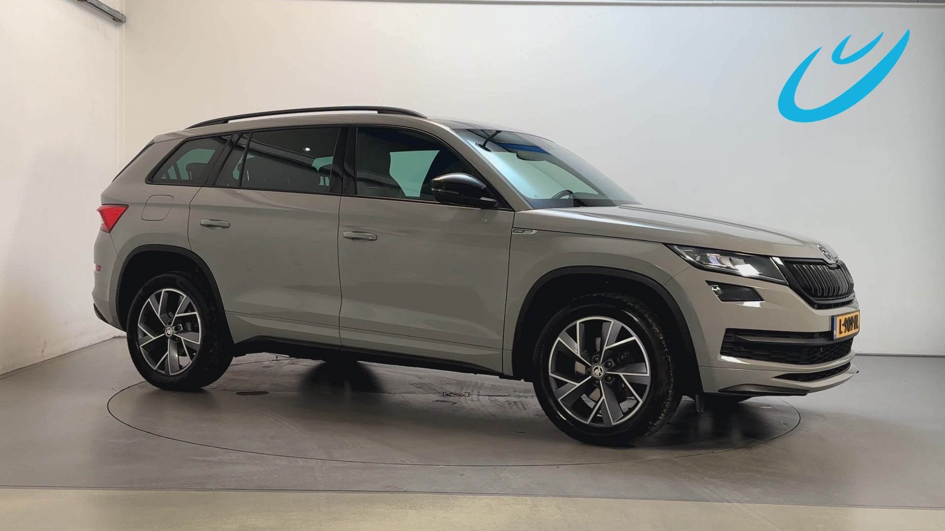 Skoda Kodiaq 1.5 TSI Sportline Business 7-pers. Virtual Cock, Voorwielaandrijving, Dealer onderhouden, 4 cilinders, Origineel Nederlands