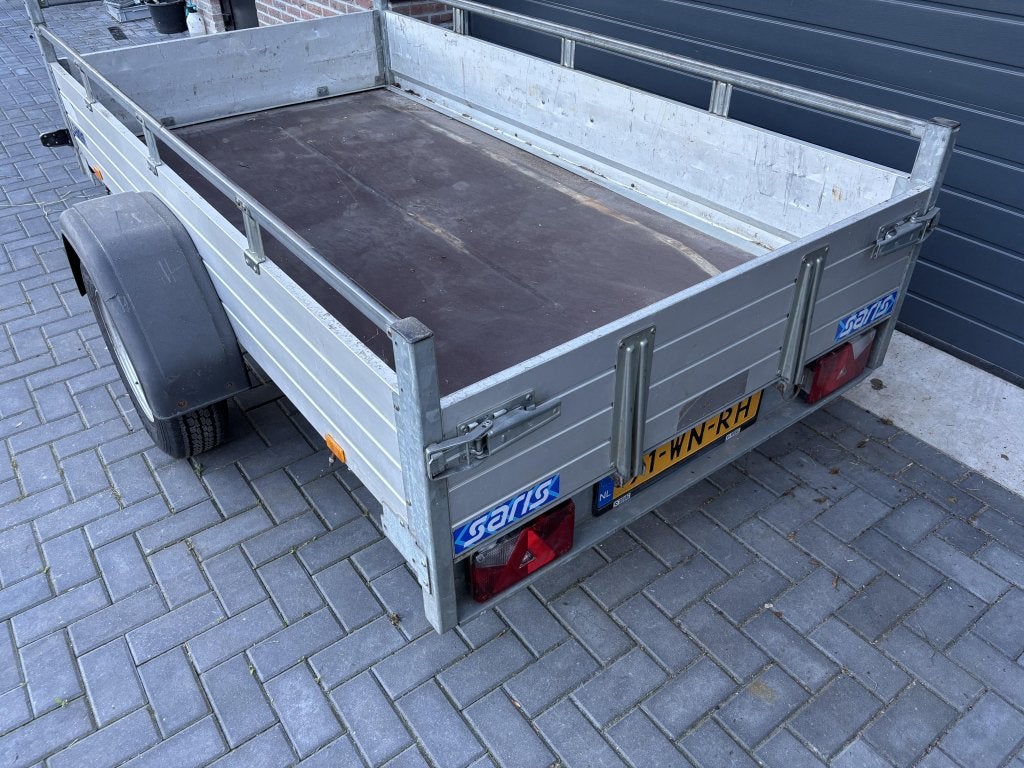 Saris bakwagen enkelasser aanhanger aanhangwagen 1350 kg, Gebruikt