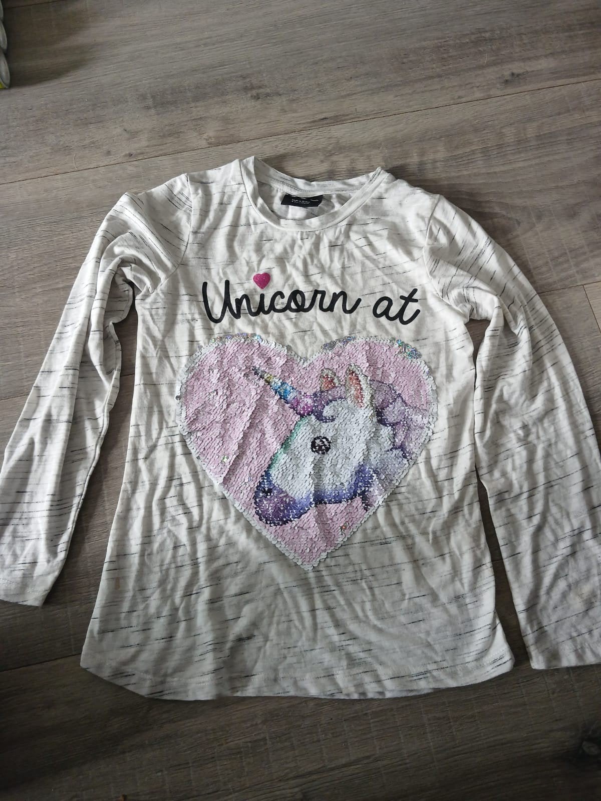 Wit / grijs gestreept reversable longsleeve shirt, maat 134, Ophalen of Verzenden, Zo goed als nieuw, Meisje, Shirt of Longsleeve