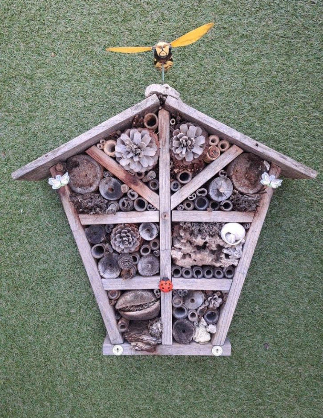 🐝BIJENHOTEL INSECTENHOTEL HUISJE VERBLIJF INSECTEN BEESTJES, Ophalen of Verzenden, Zo goed als nieuw