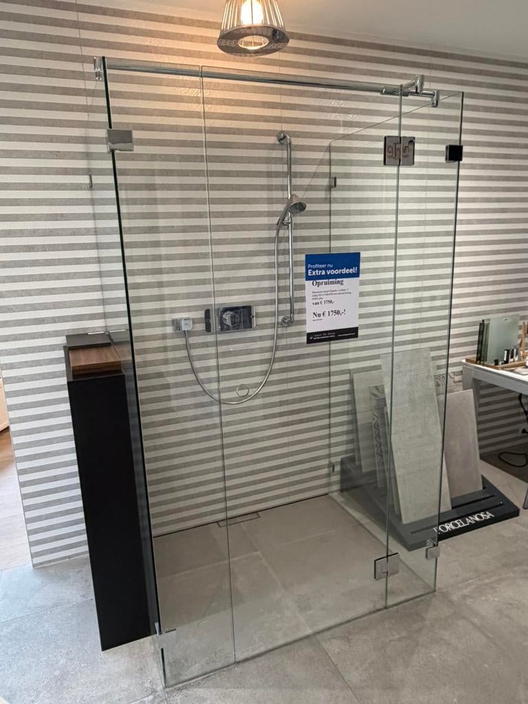 Douchecabine U model 3-zijdig glas, Ophalen, Zo goed als nieuw, Chroom, Douche