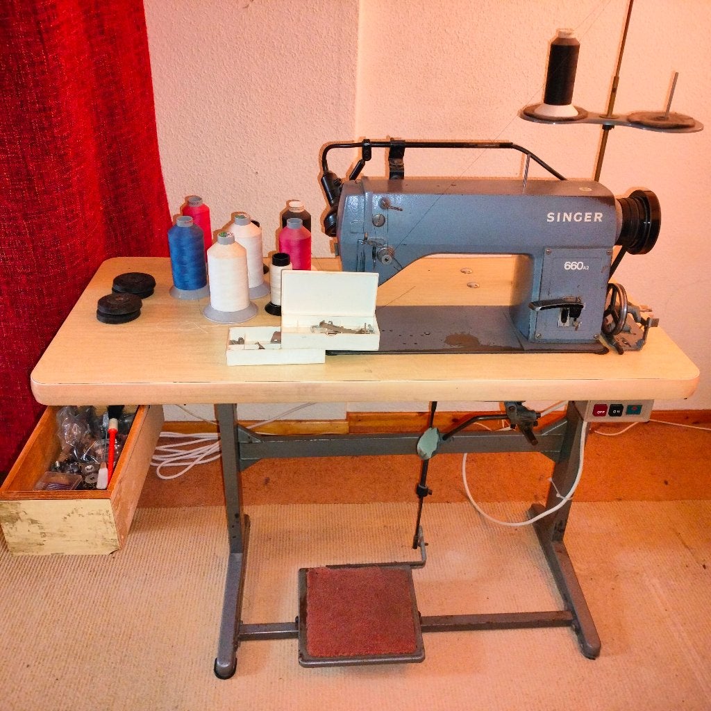 Singer 660 a2, Ophalen, Gebruikt, Singer, Naaimachine