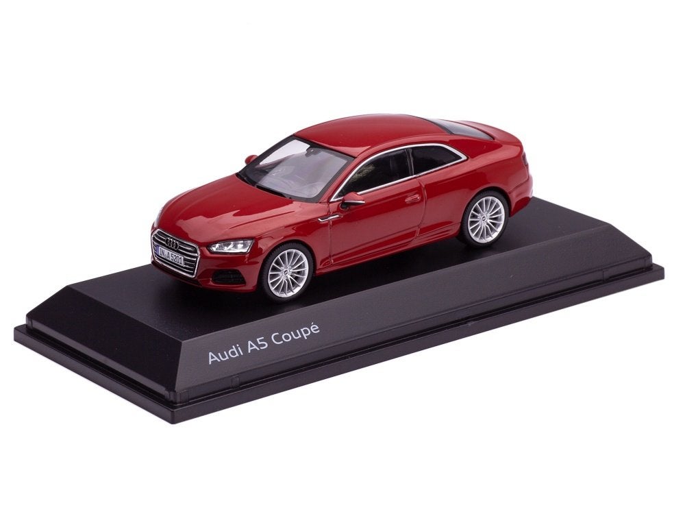 Audi A5 Coupé 2.0 TFSI Tango Rood Metallic Spark 5011605432, Carmodel s.r.l. Viale Europa Unita snc info@modelcarswholesale.com