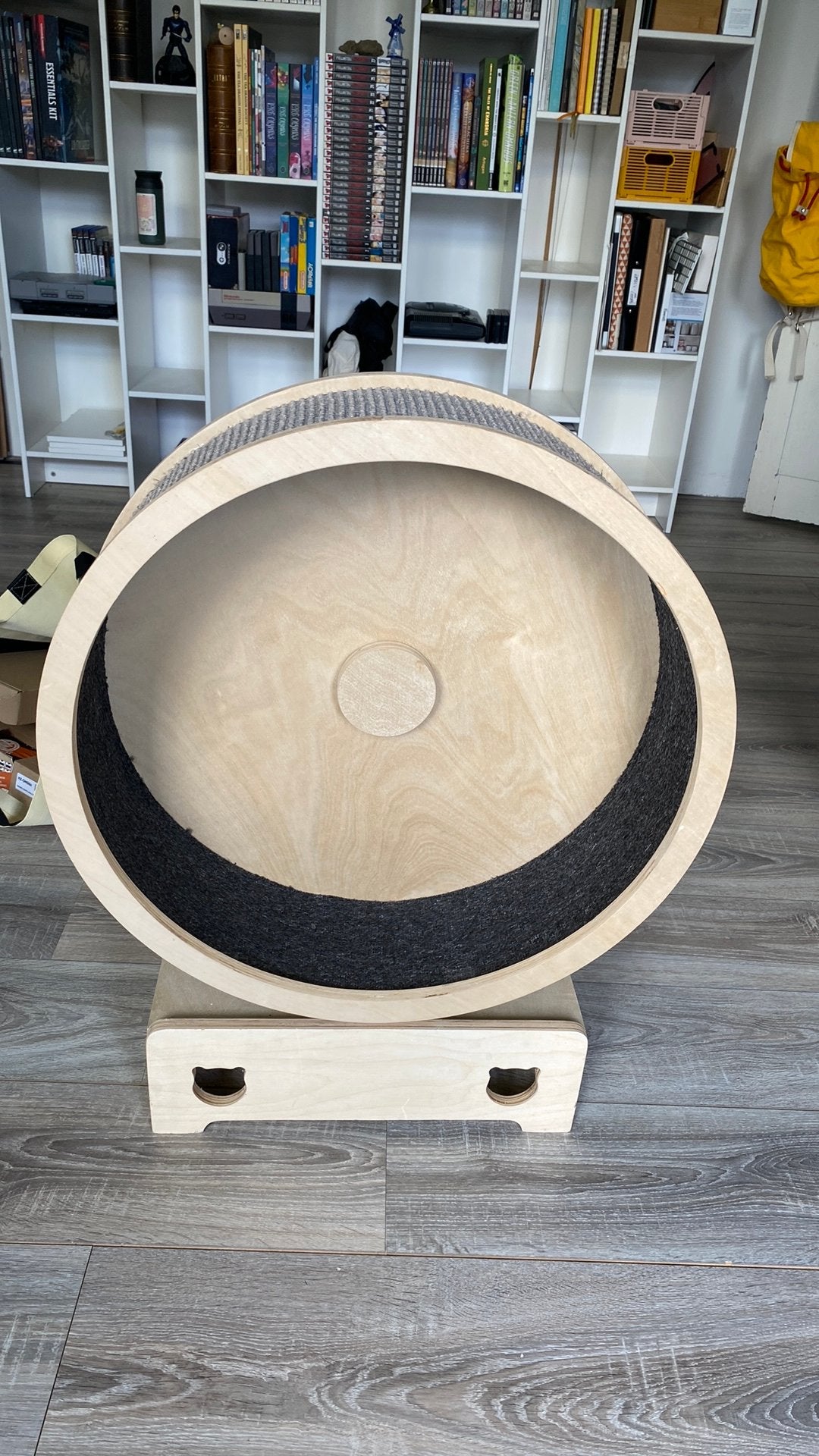 Kitten wheel, Ophalen, Zo goed als nieuw
