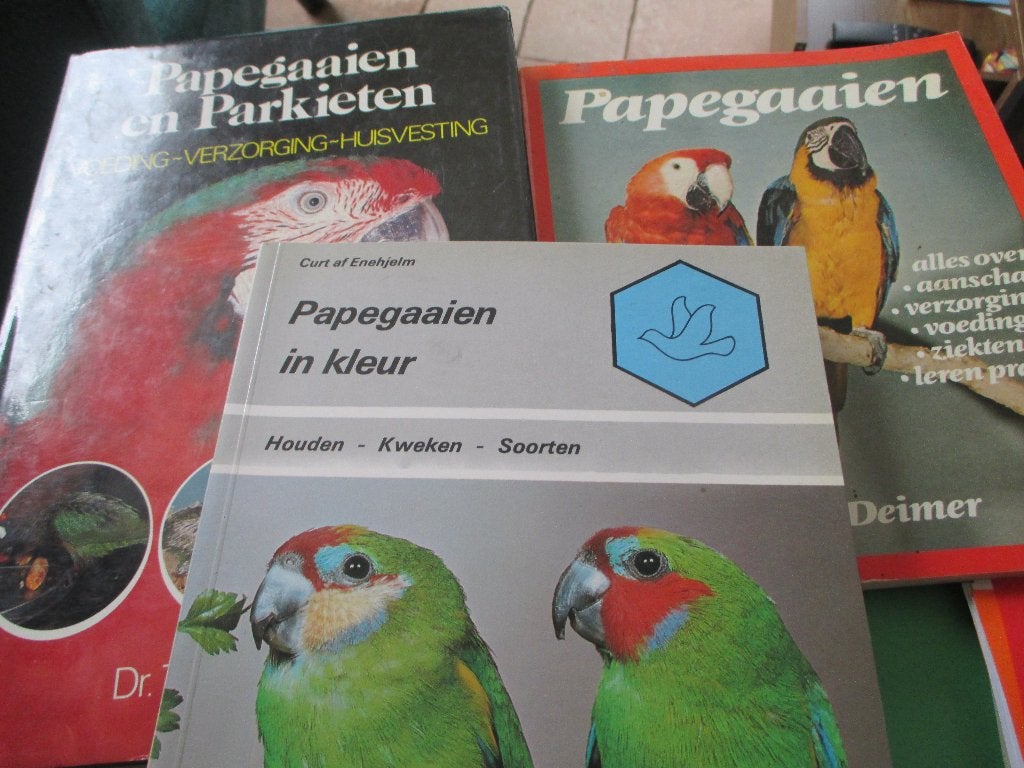 Boeken Papegaaien, Verzenden, Zo goed als nieuw