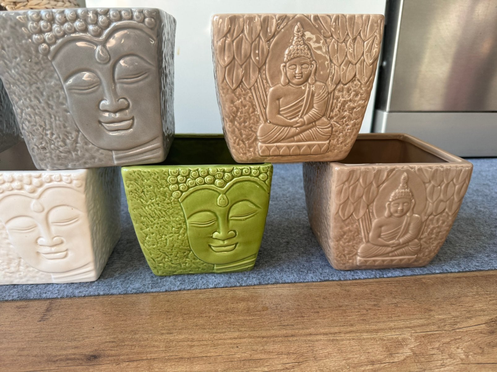 Bloempotten Buda, Ophalen, Gebruikt, Rond, Aardewerk