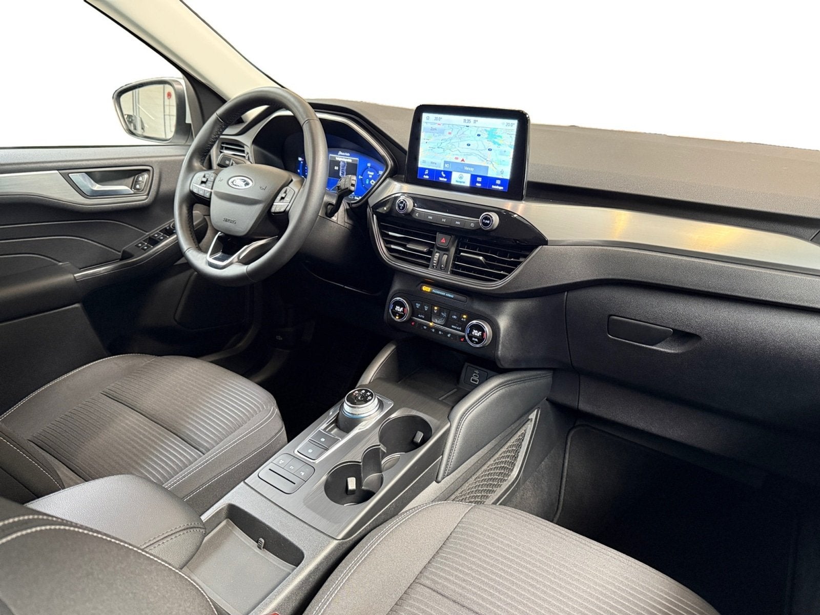 Ford Kuga 2.5 PHEV Titanium I Winterpakket I Cruise Control, Auto's, Ford, Gebruikt, Euro 6, Plug-in hybride, Bedrijf