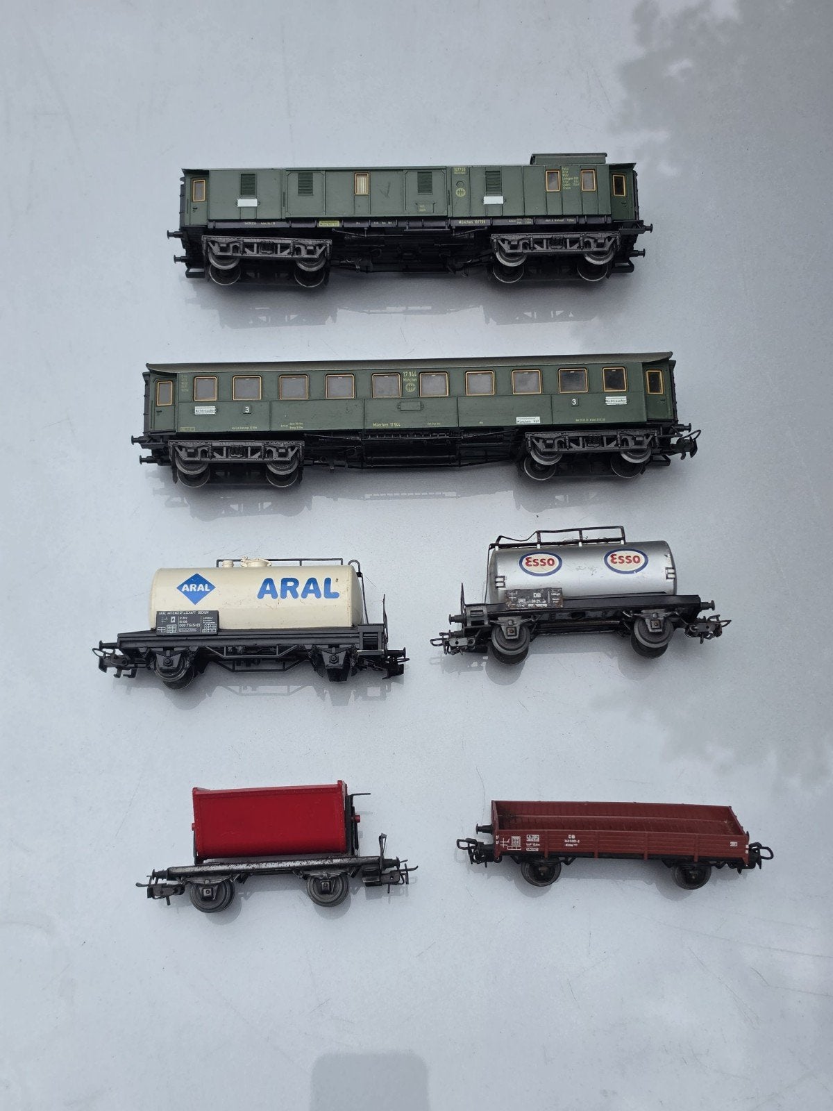 6x Marklin trein wagon wagons h0 Esso Aral, Hobby en Vrije tijd, Modeltreinen | H0, Gebruikt, Gelijkstroom of Wisselstroom, Wagon
