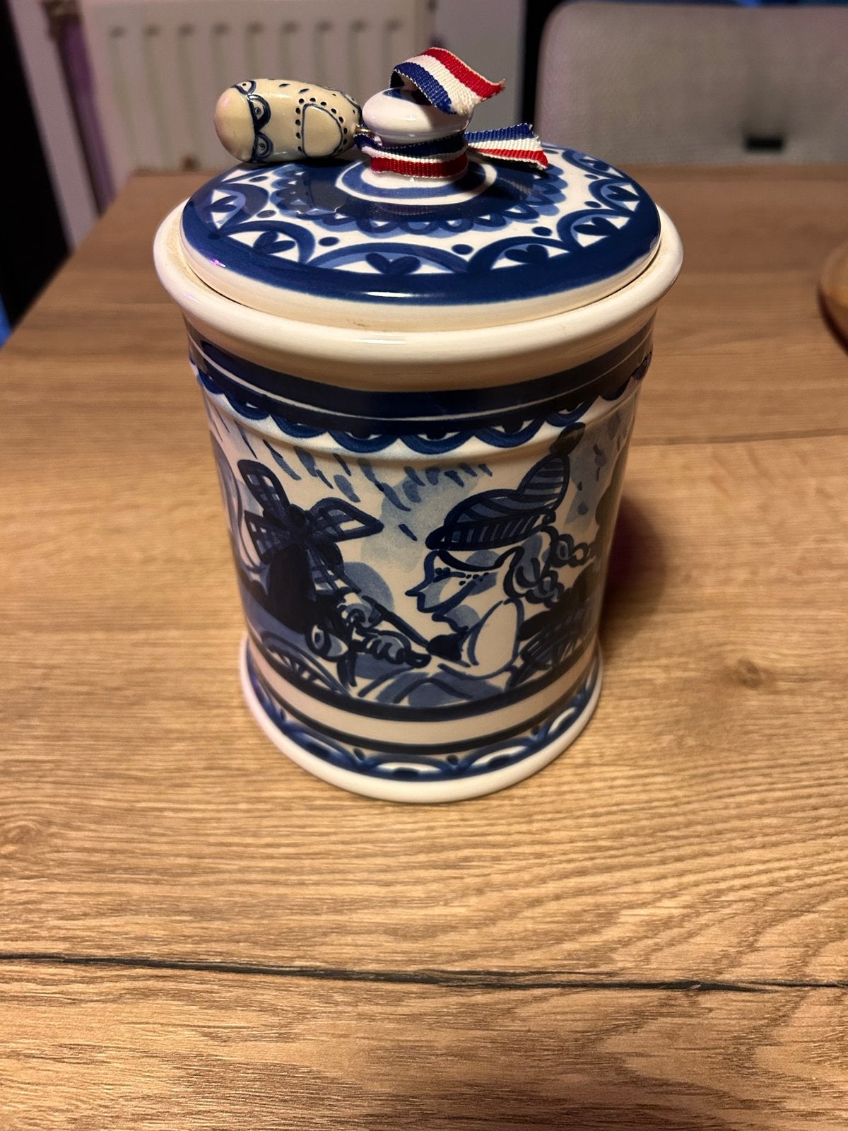 Delfts Blond voorraadpot met klompje, Ophalen