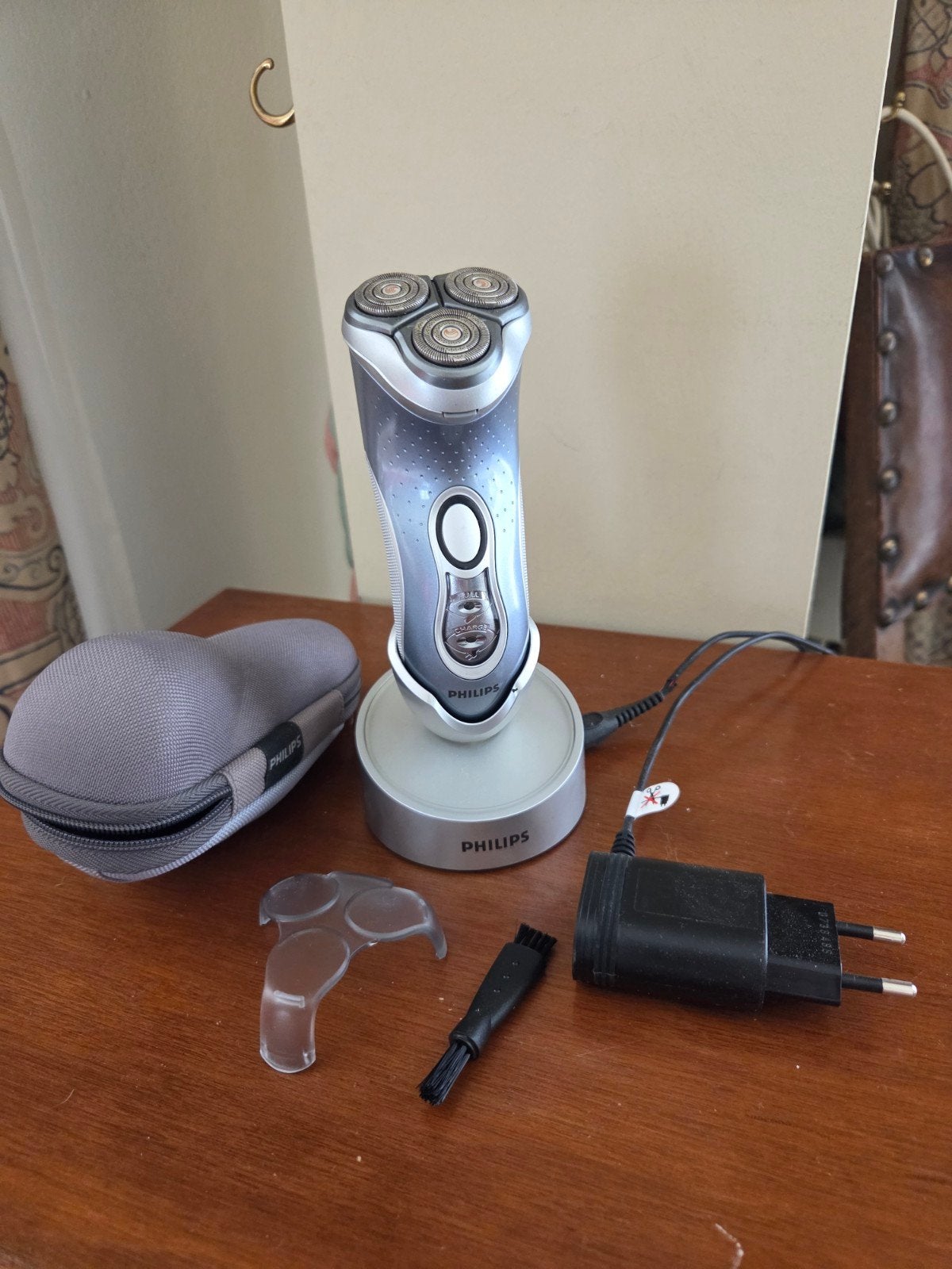Philips Scheerapparaat met Tondeuse Speed XL - Nieuwstaat, Ophalen of Verzenden, Nieuw, Scheren en Epileren