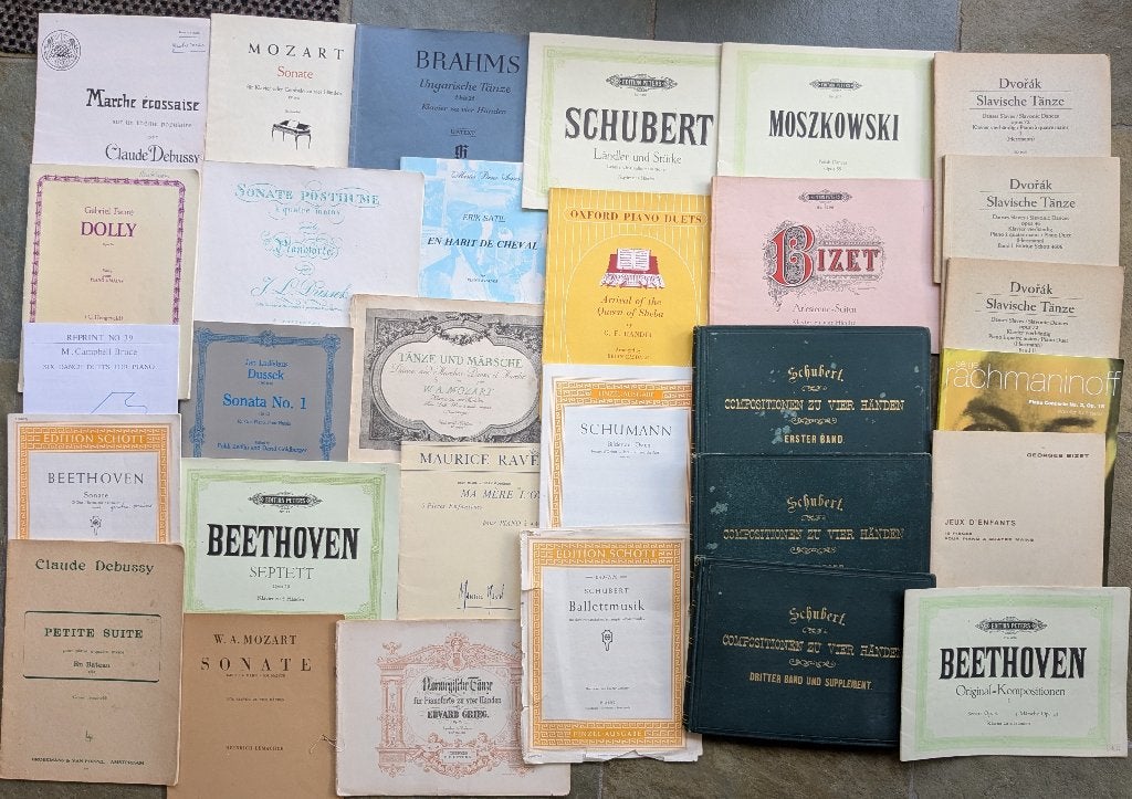 Ca 29 banden bladmuziek; piano voor quatre mains, Boeken, Gelezen, Instrument, Diverse auteurs, Ophalen of Verzenden