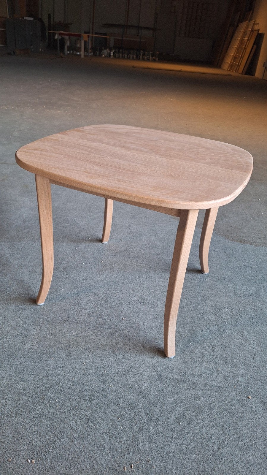 Deens Design Bijzettafel - Beuken Blank Gelakt, Huis en Inrichting, Ophalen, Nieuw, Rechthoekig