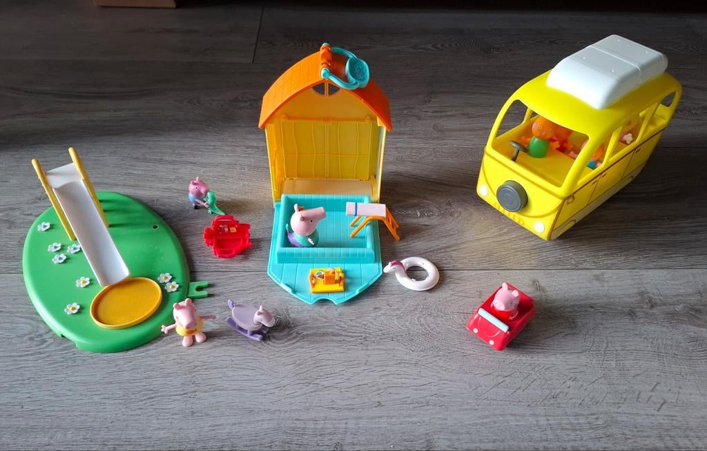 Peppa pig zwembad, Speeltuin, bus,autootje, Ophalen of Verzenden