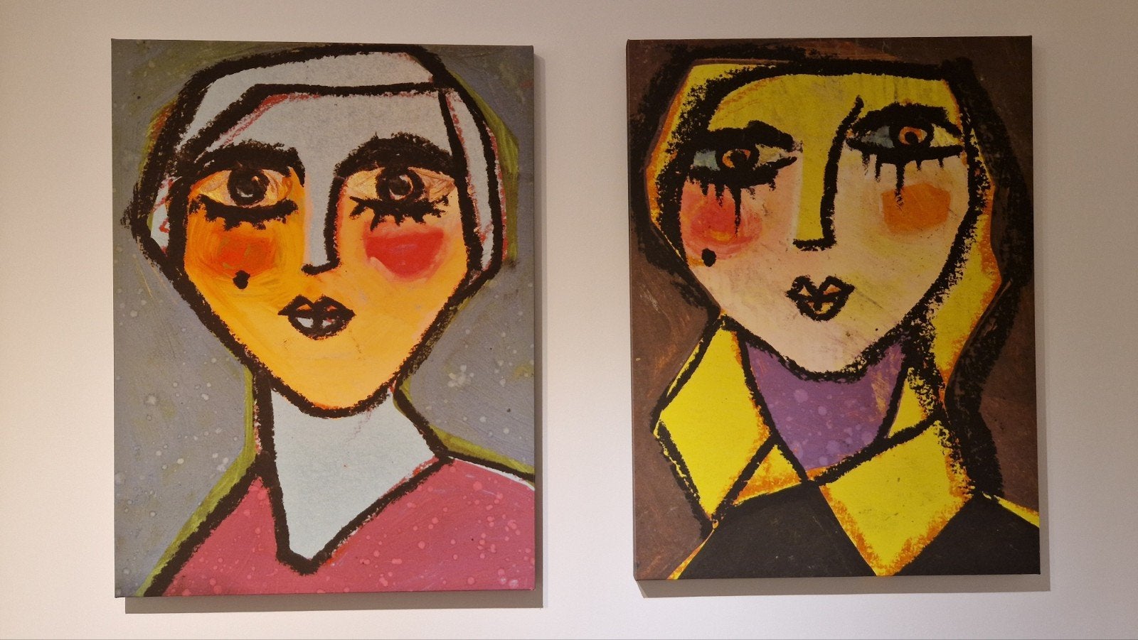 2 gedrukte schilderijen op doek, 80x60 cm, Ophalen of Verzenden, Op houten frame, Figuren