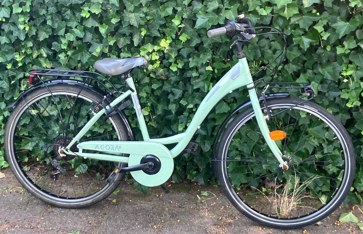 Meisjesfiets 26 inch MBM Agora Turquoise (=mintgroen), Gebruikt, Velgrem, Versnellingen, Ophalen