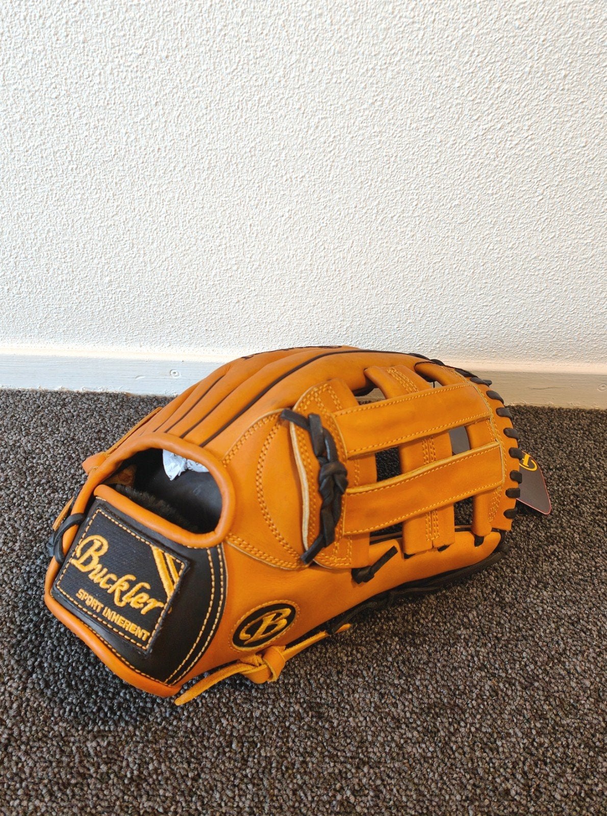 12,5" Buckler honkbal/softbal glove - nieuw, Ophalen of Verzenden, Nieuw, Handschoen