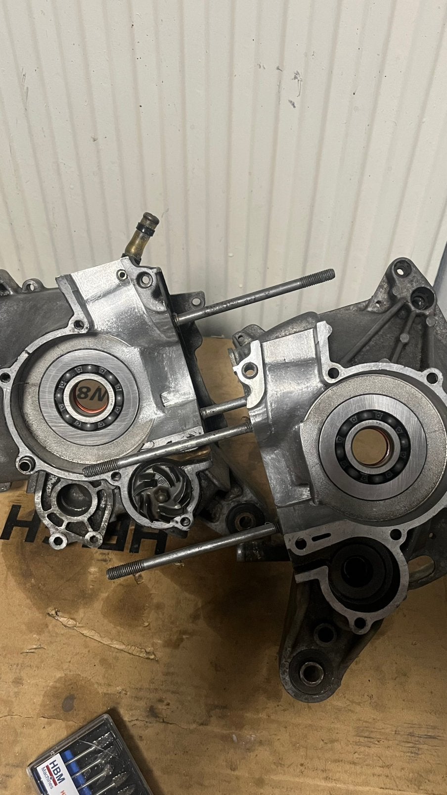 125cc M07 carters (geflowed), Ophalen